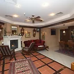 Karaca Hotel 4*