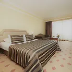 Karaca 4*