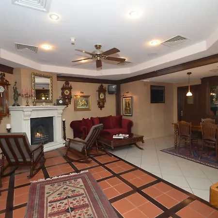 كاراكا فندق 4*