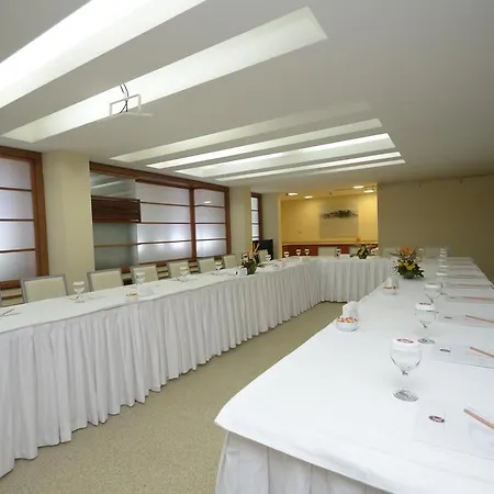 Karaca Otel İzmir