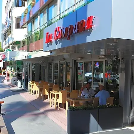 Karaca Hotel 4*
