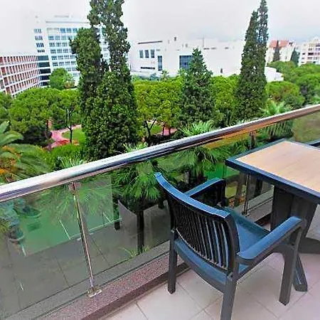 Karaca İzmir