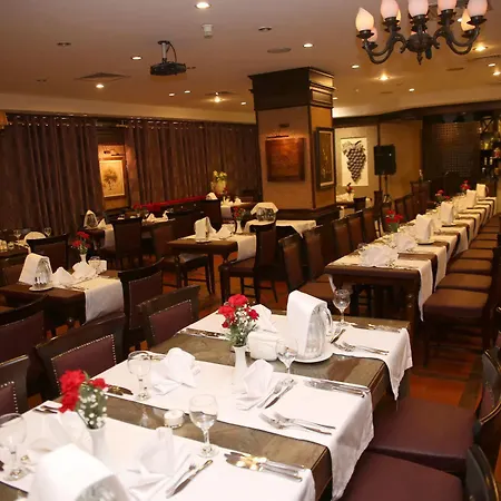 Hotel Karaca